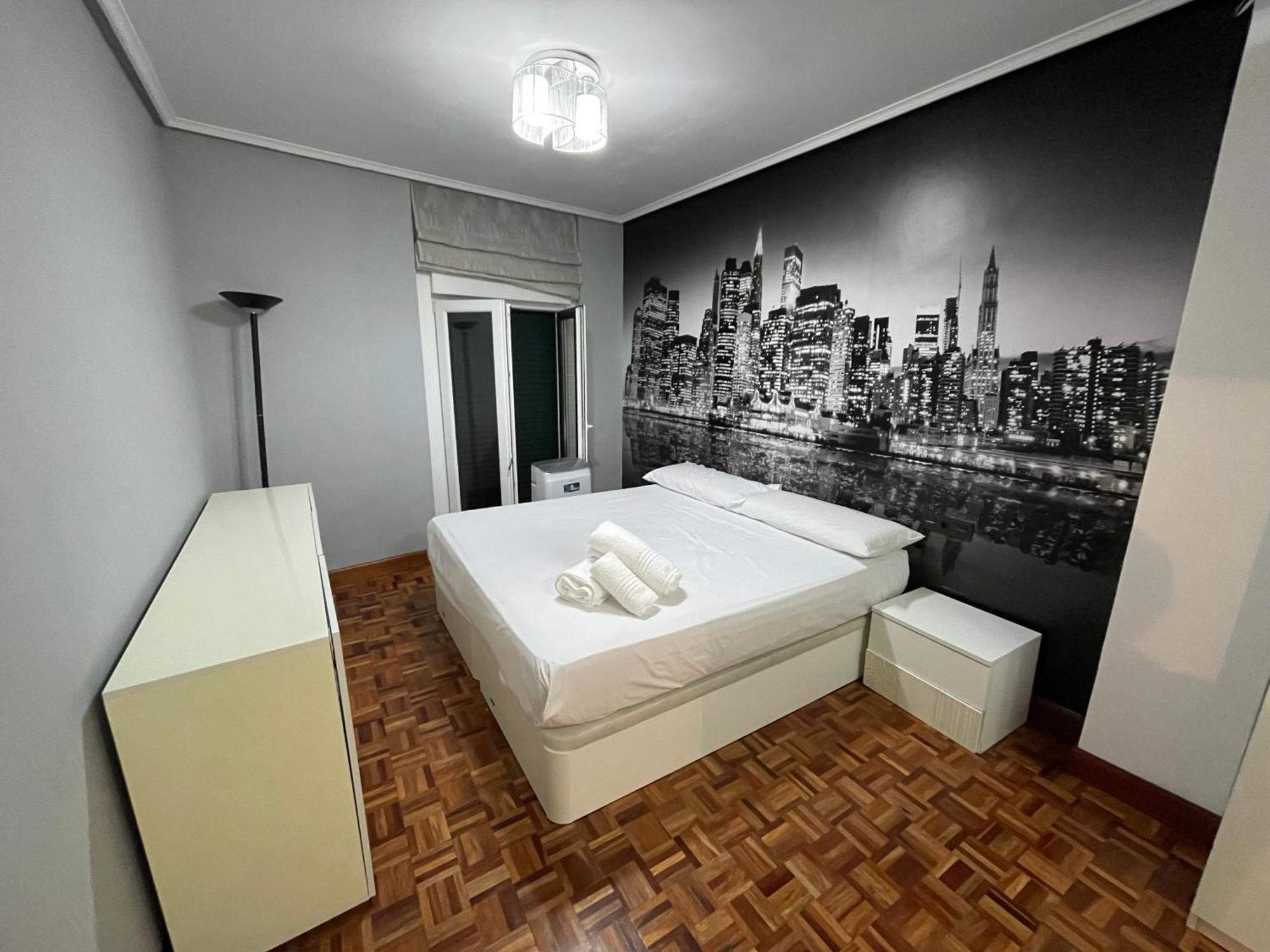 Encantador Apartamento En El Centro De Castro 카스트로우르디알레스 외부 사진