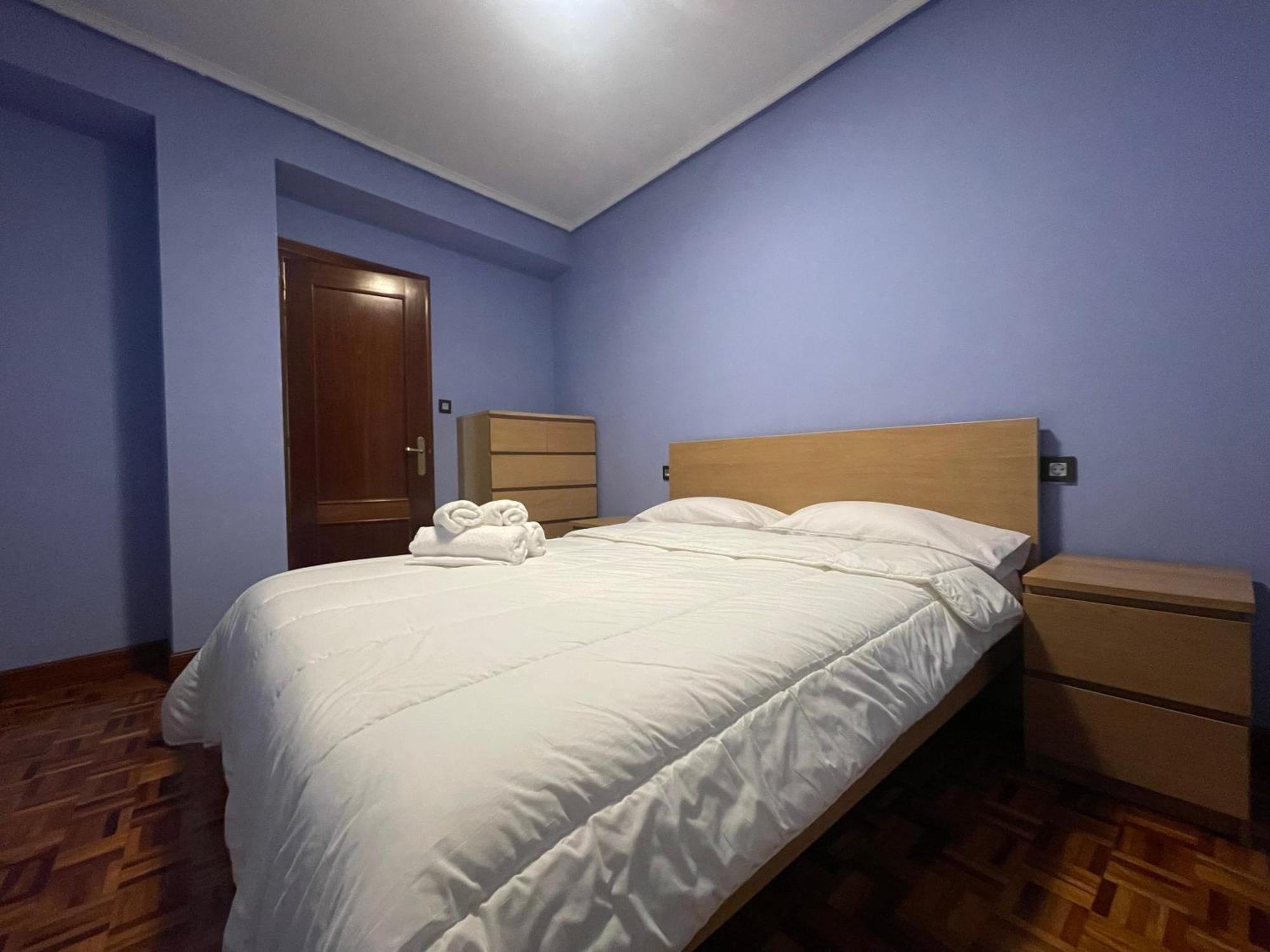 Encantador Apartamento En El Centro De Castro 카스트로우르디알레스 외부 사진